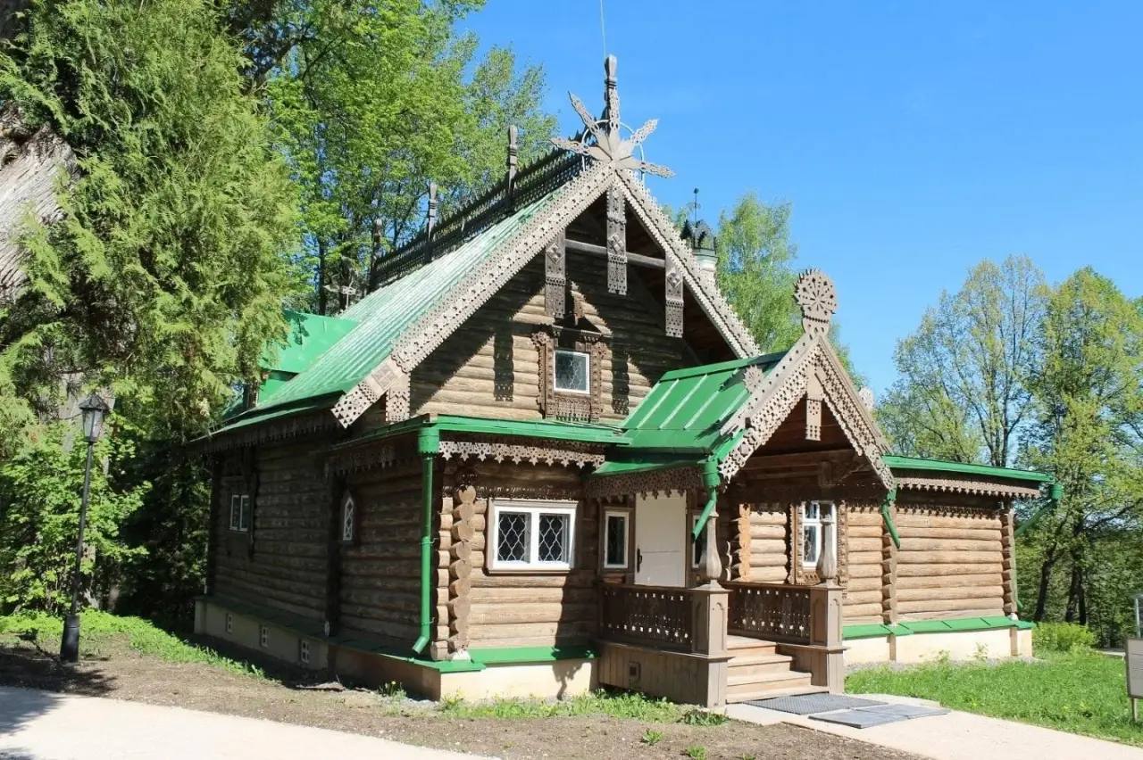 Абрамцевская мастерская